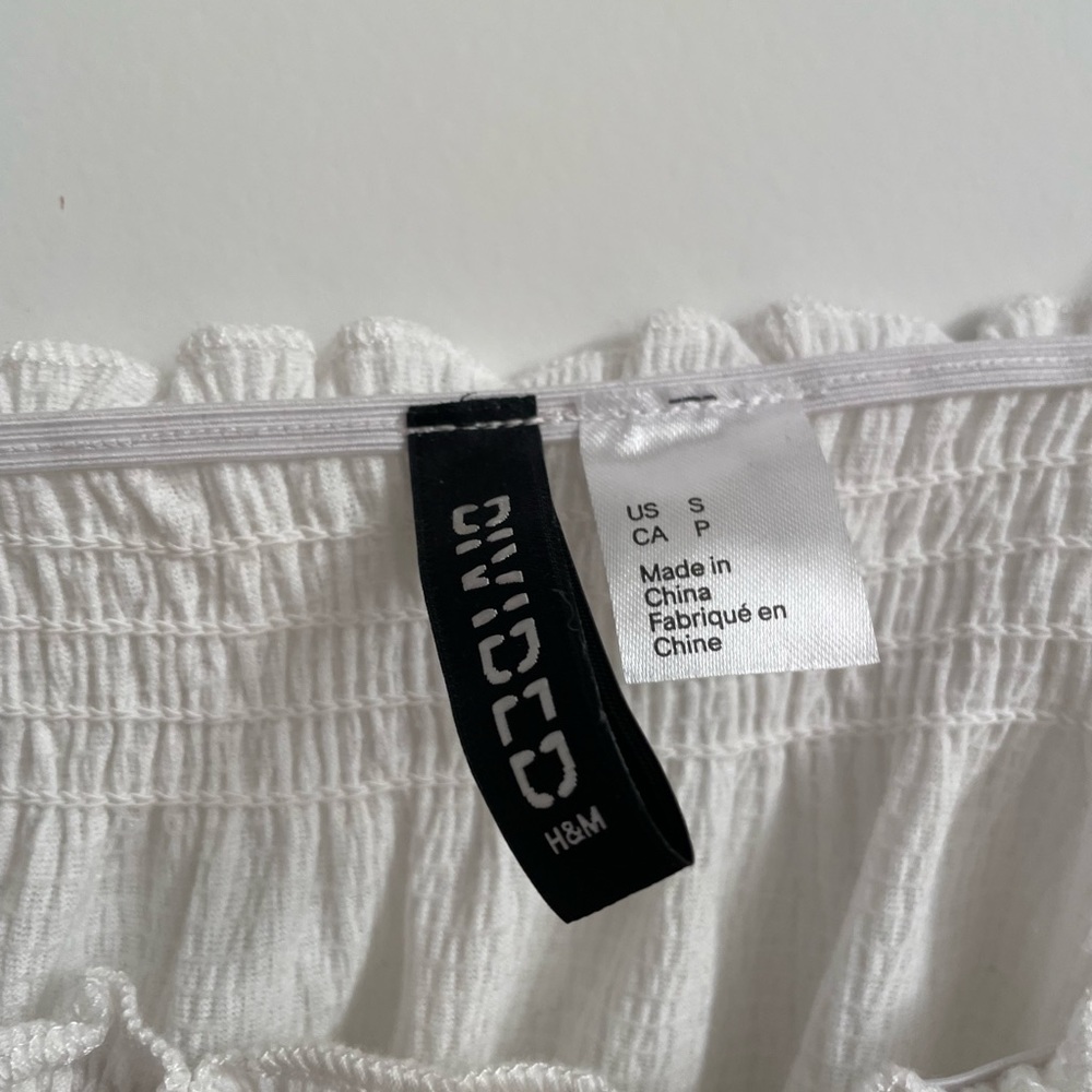 H&M cropped white tank - Picture 3 of 5
